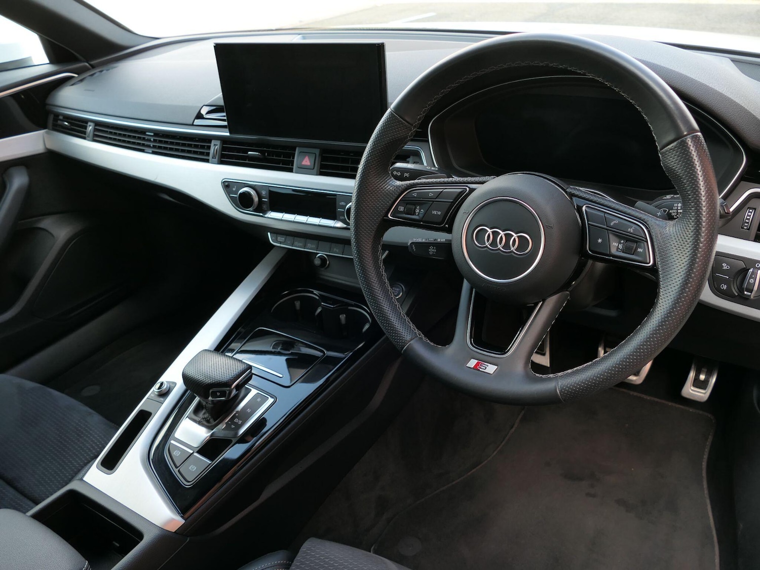 Used Audi A4 2022 for sale - 76424850: Photo 9