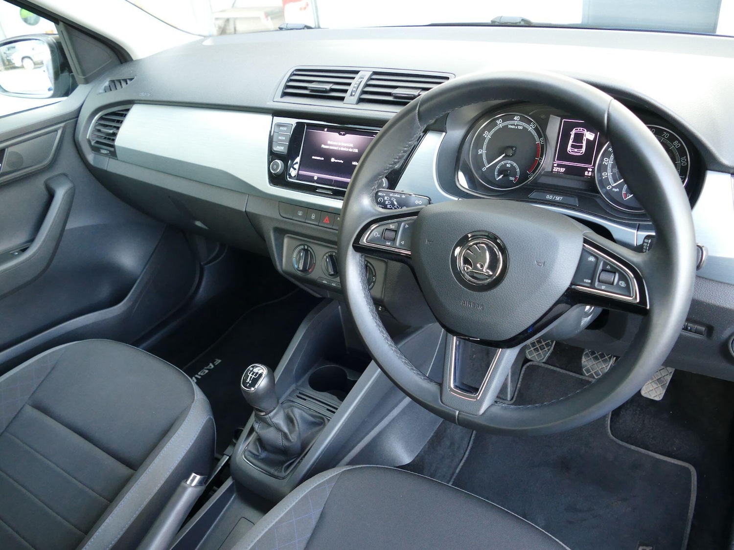 Used Skoda Fabia 2020 for sale - 76702120: Photo 2