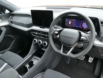 Used Skoda Kodiaq 2025 for sale - 76360639: Photo
