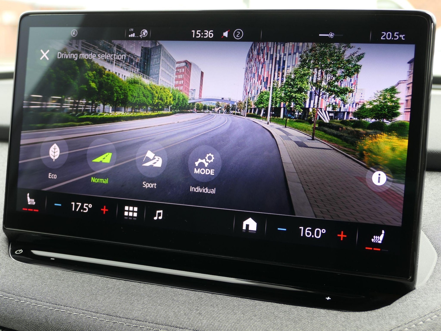 Used Skoda Enyaq 2024 for sale - 76538072: Photo 29