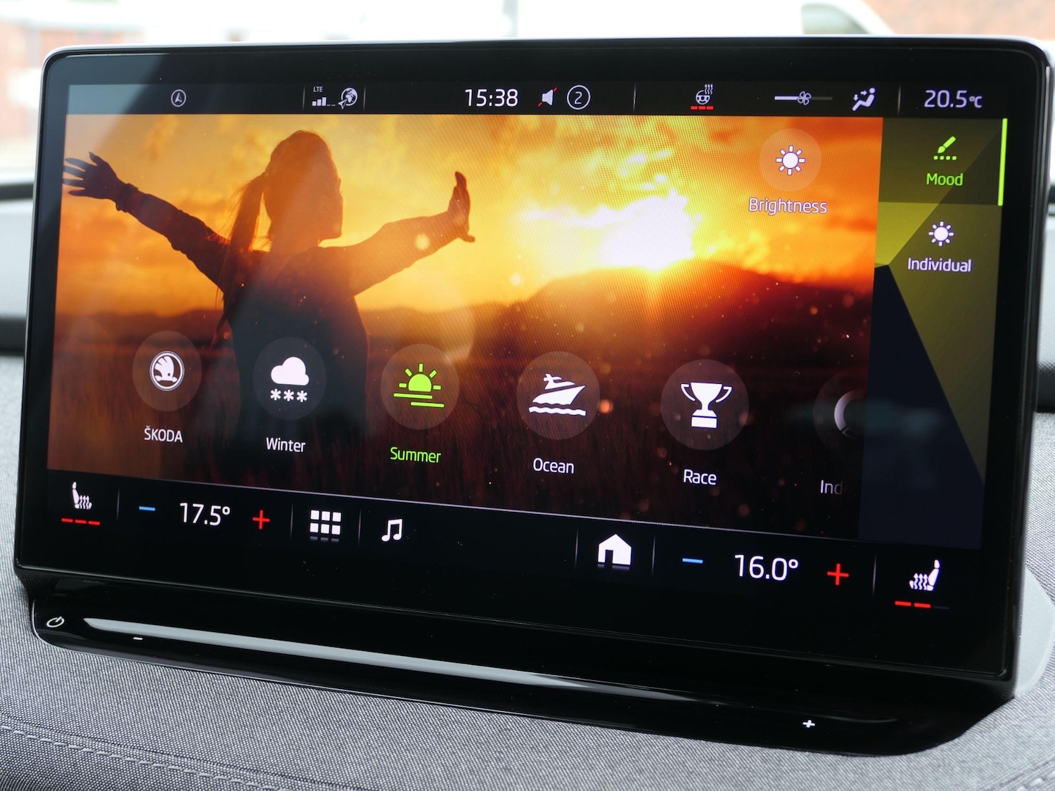 Used Skoda Enyaq 2024 for sale - 76538072: Photo 34