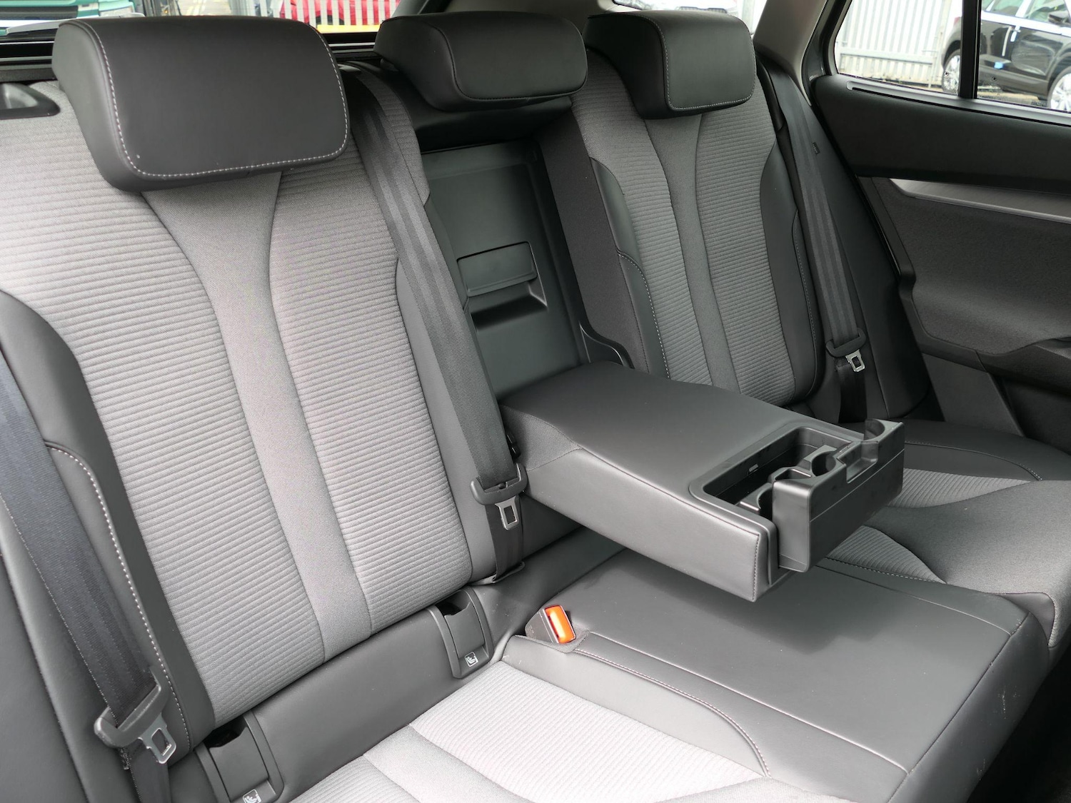 Used Skoda Enyaq 2024 for sale - 76538072: Photo 9