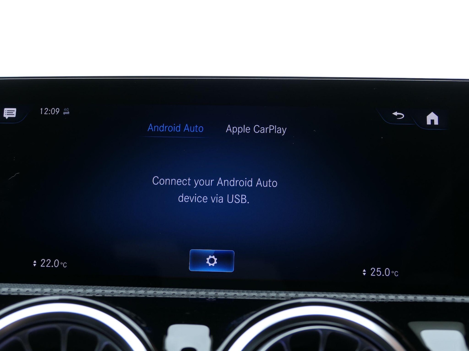 Used Mercedes-Benz CLA 2022 for sale - 77253581: Photo 34