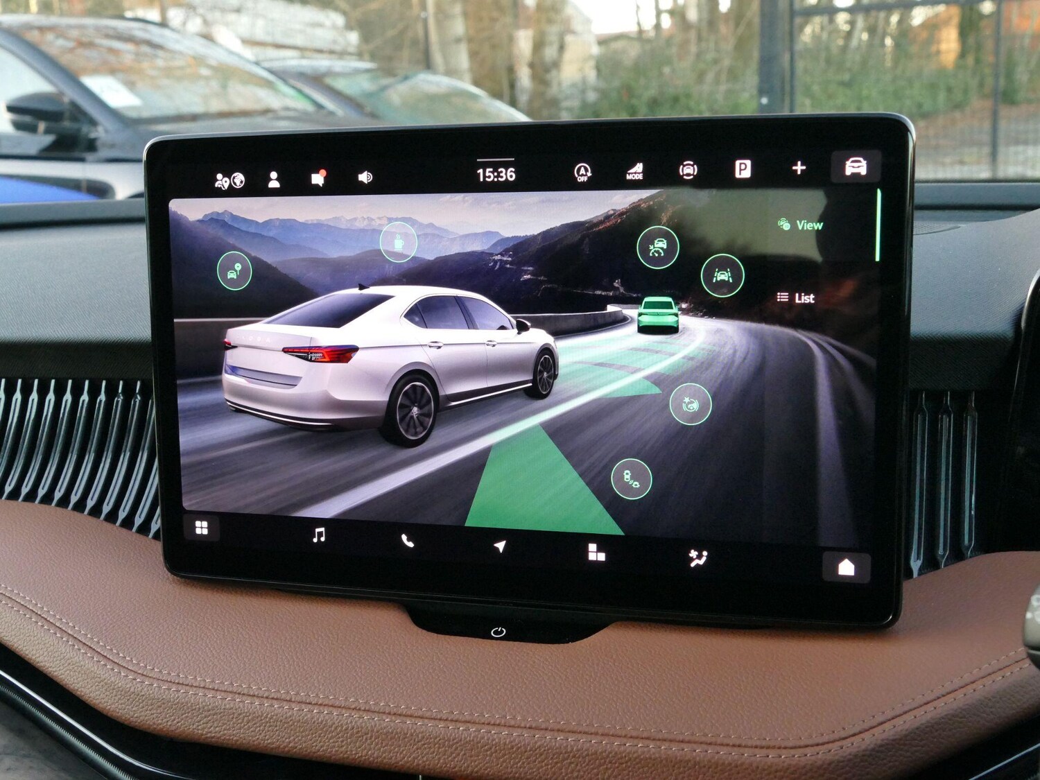 Used Skoda Superb 2025 for sale - 76657972: Photo 24