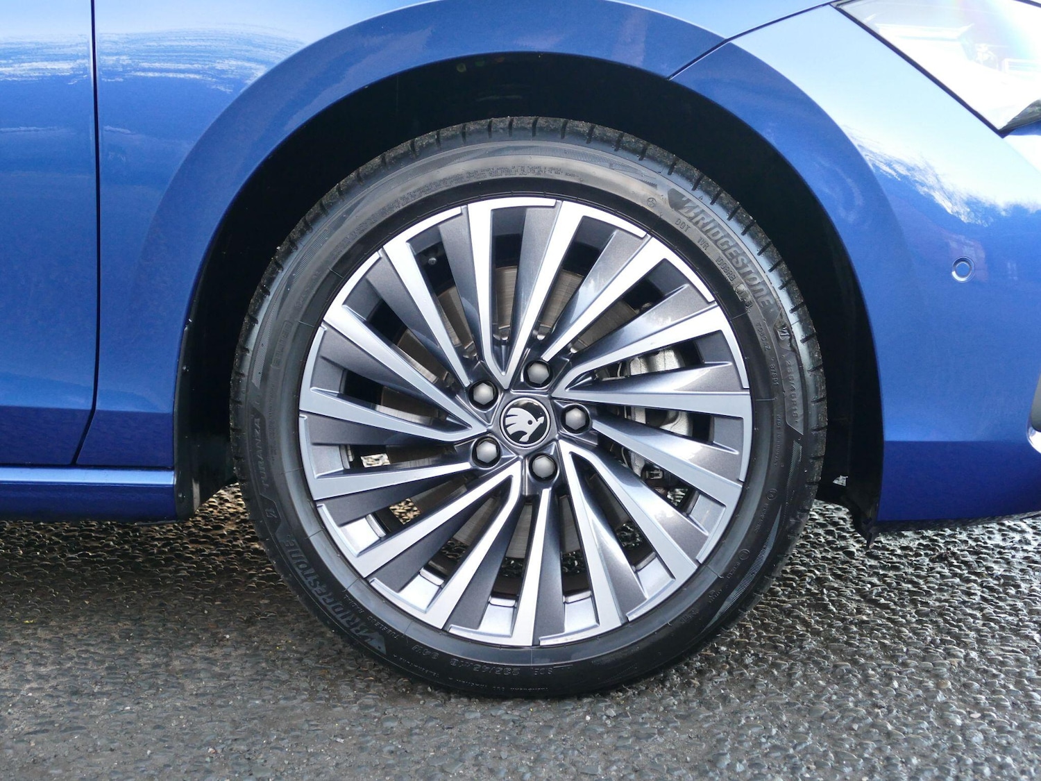 Used Skoda Superb 2025 for sale - 76657972: Photo 33