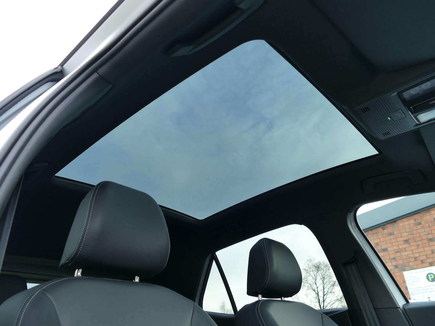 Used Volkswagen ID.3 2023 for sale - 77203279: Photo 4