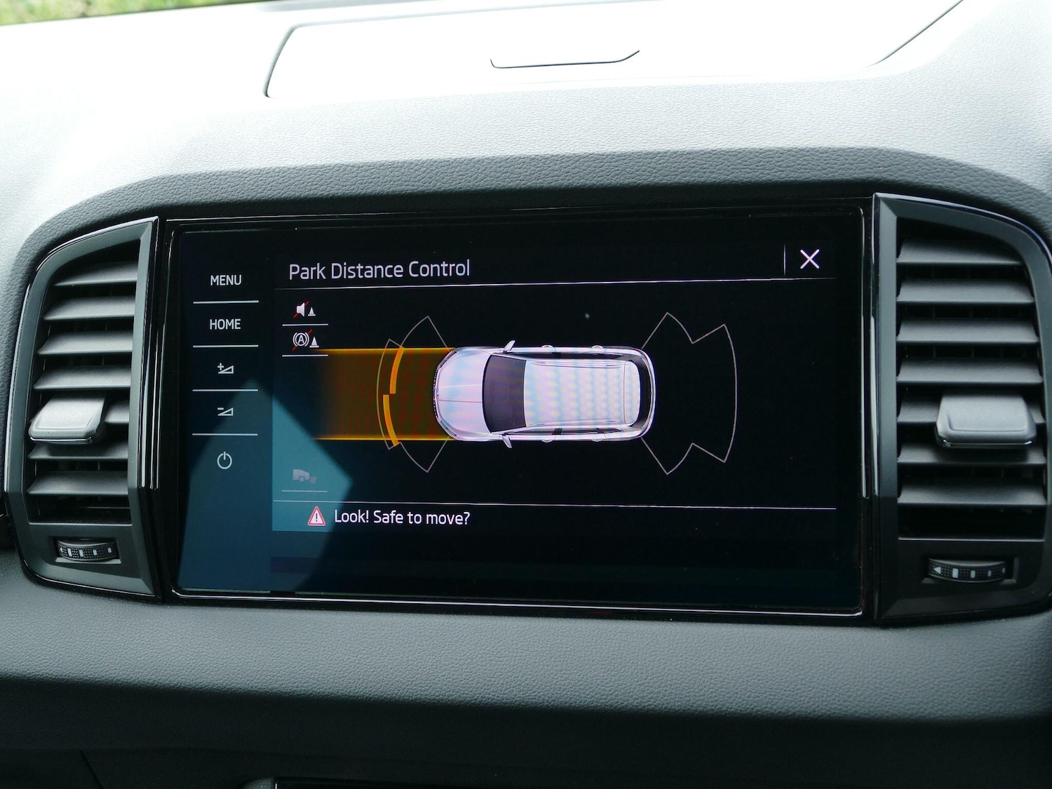 Used Skoda Karoq 2023 for sale - 76634029: Photo 19