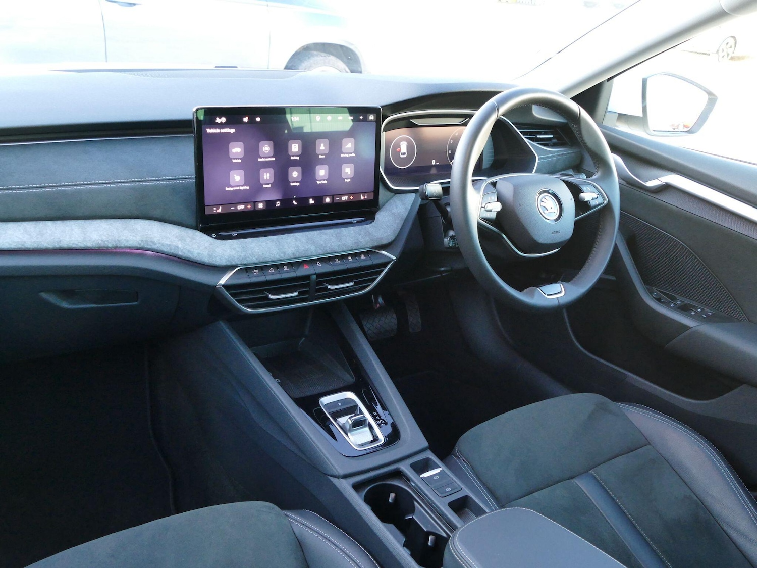 Used Skoda Octavia 2024 for sale - 77109699: Photo 2