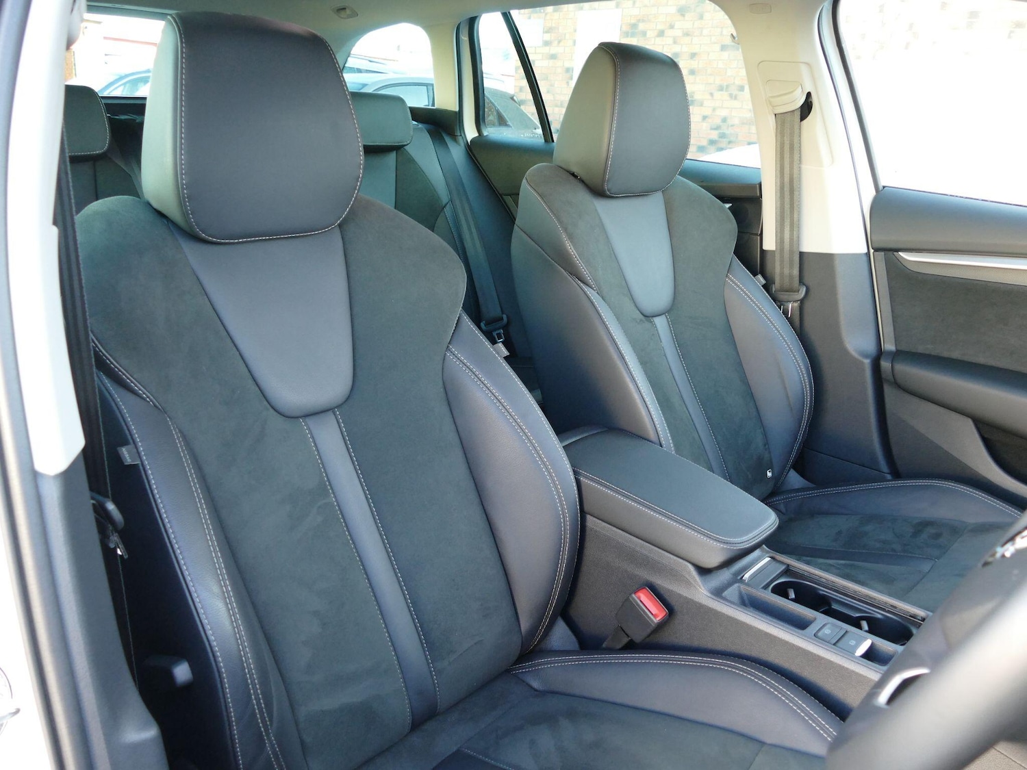 Used Skoda Octavia 2024 for sale - 77109699: Photo 4