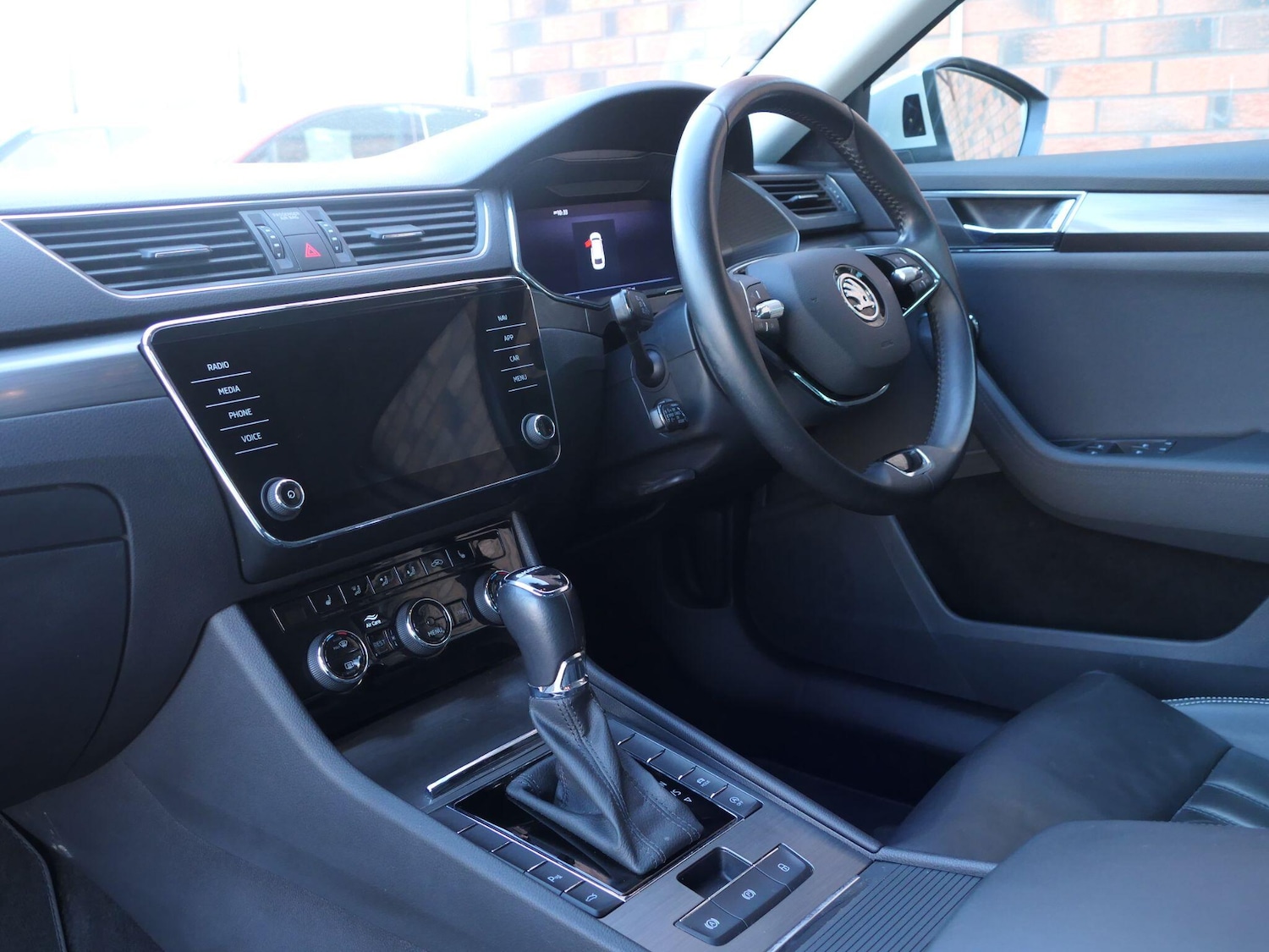 Used Skoda Superb 2022 for sale - 77067089: Photo 10