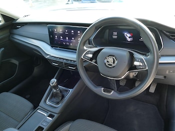Used Skoda Octavia 2023 for sale - 76360666: Photo