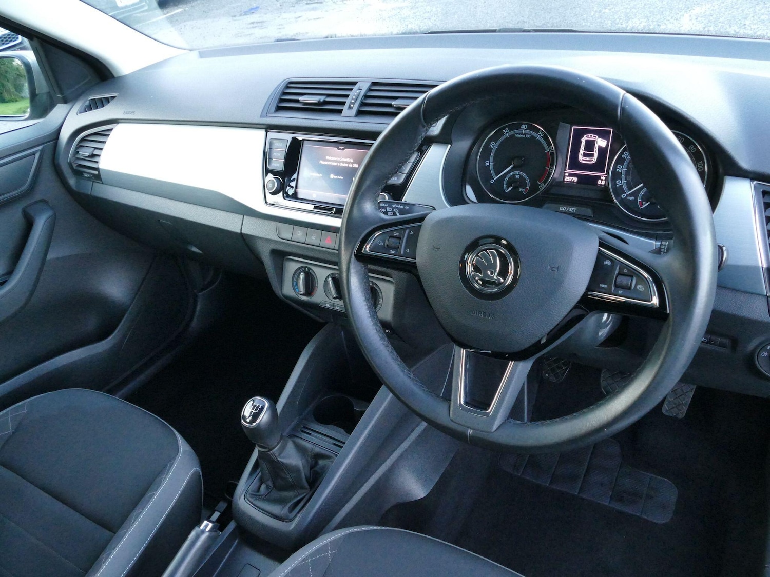 Used Skoda Fabia 2019 for sale - 77203925: Photo 2