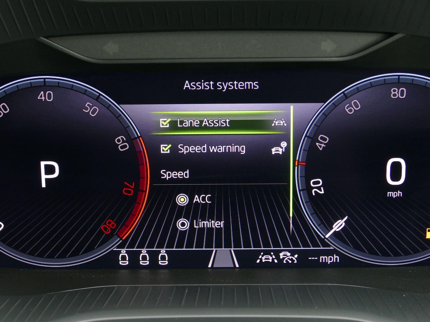 Used Skoda Karoq 2025 for sale - 76381165: Photo 15