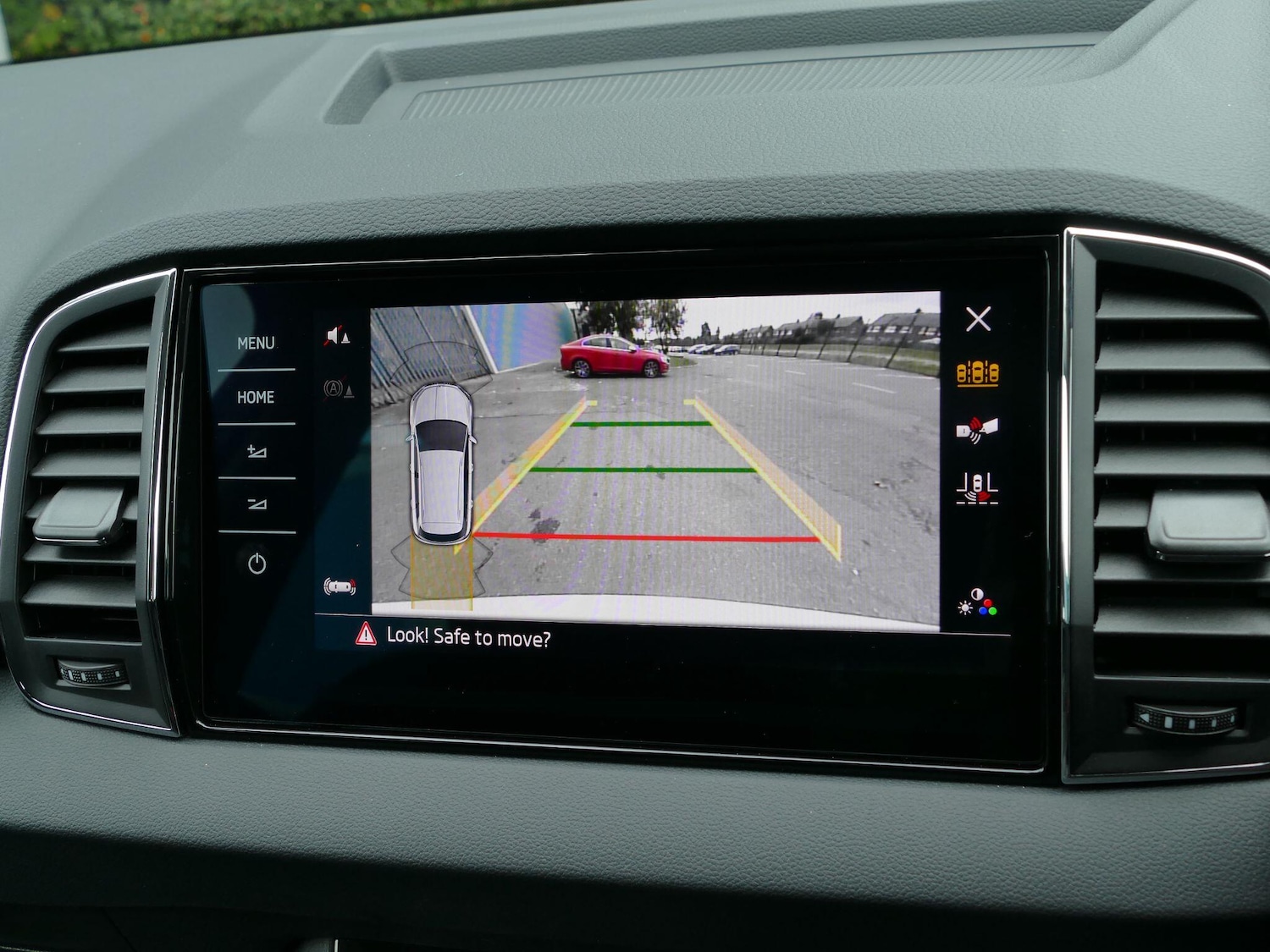 Used Skoda Karoq 2025 for sale - 76381165: Photo 24