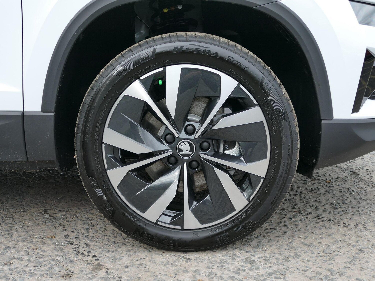 Used Skoda Karoq 2025 for sale - 76381165: Photo 29