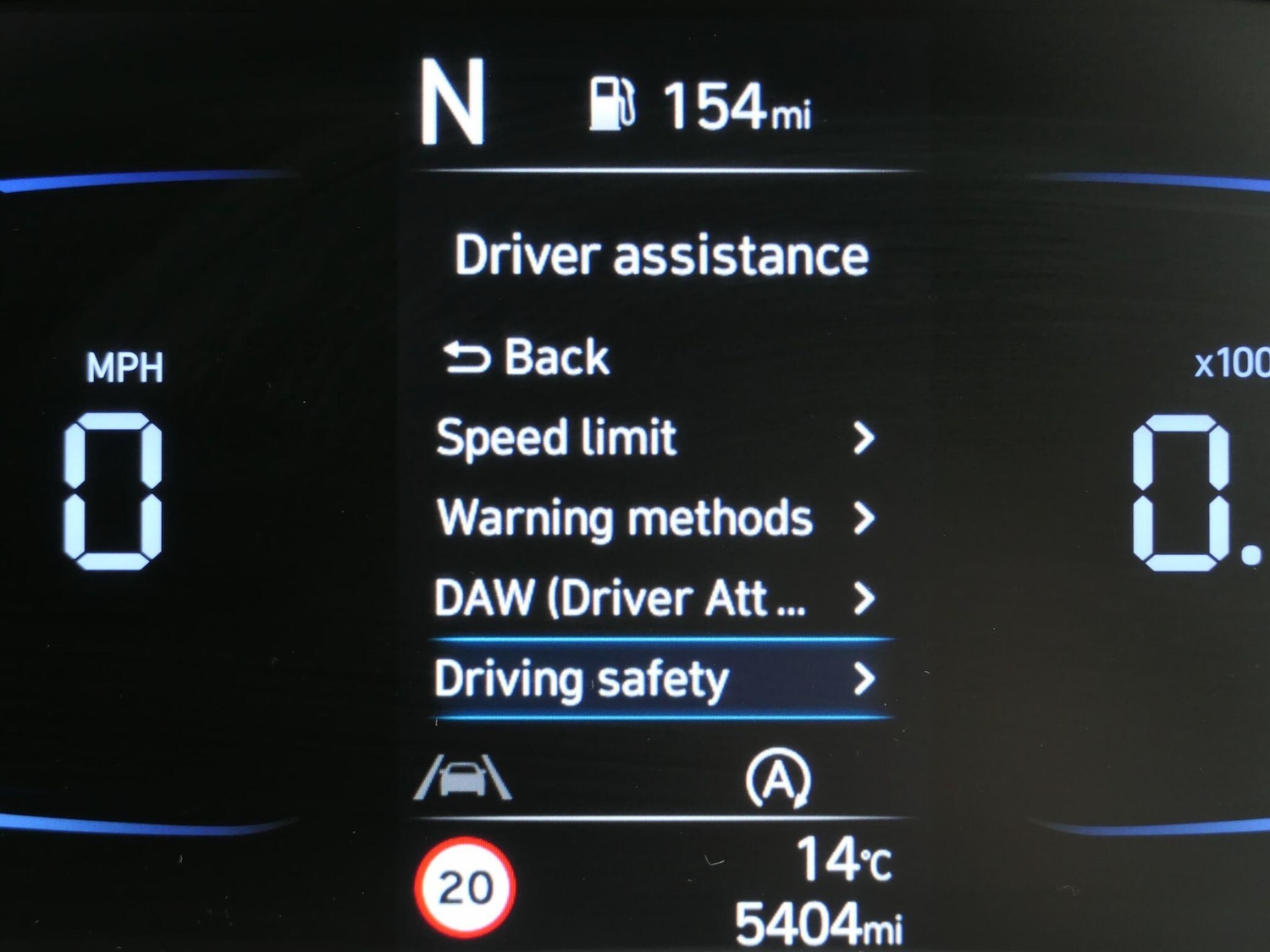 Used Hyundai i10 2023 for sale - 76898454: Photo 21