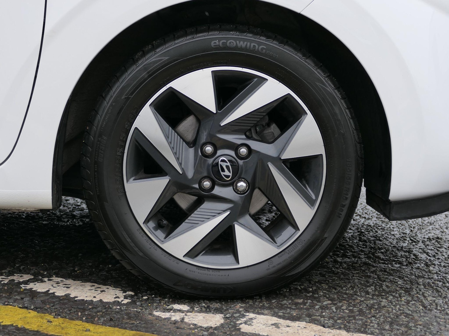 Used Hyundai i10 2023 for sale - 76898454: Photo 30