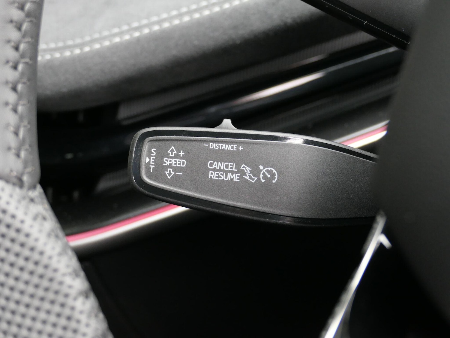 Used Skoda Superb 2025 for sale - 76499312: Photo 30