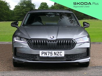 Used Skoda Superb 2025 for sale - 76499312: Photo
