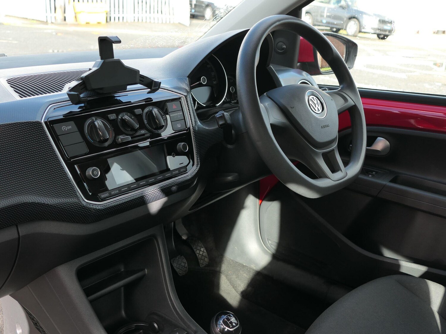 Used Volkswagen up! 2019 for sale - 76371208: Photo 8
