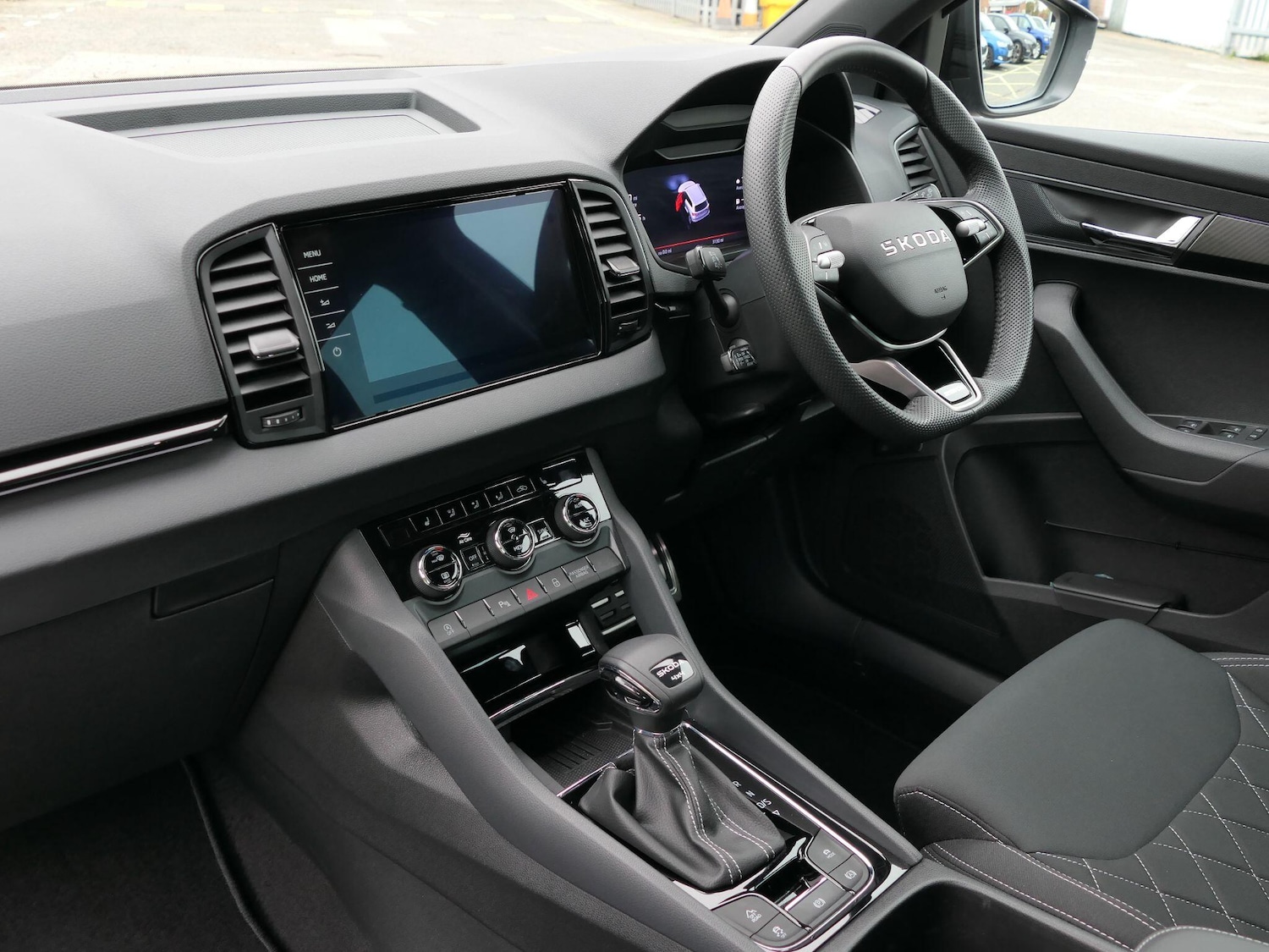 Used Skoda Karoq 2025 for sale - 76360246: Photo 11