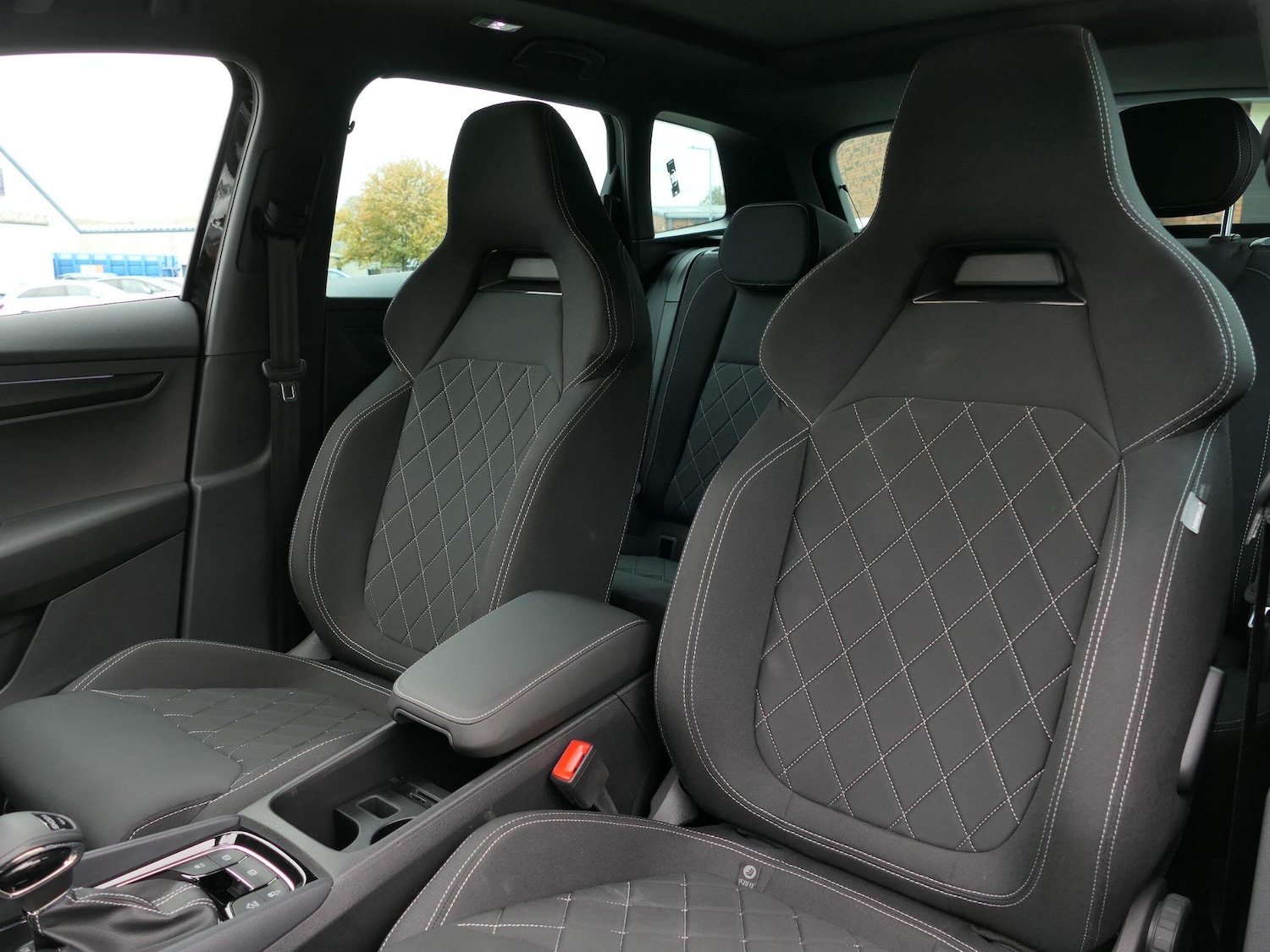 Used Skoda Karoq 2025 for sale - 76360246: Photo 13