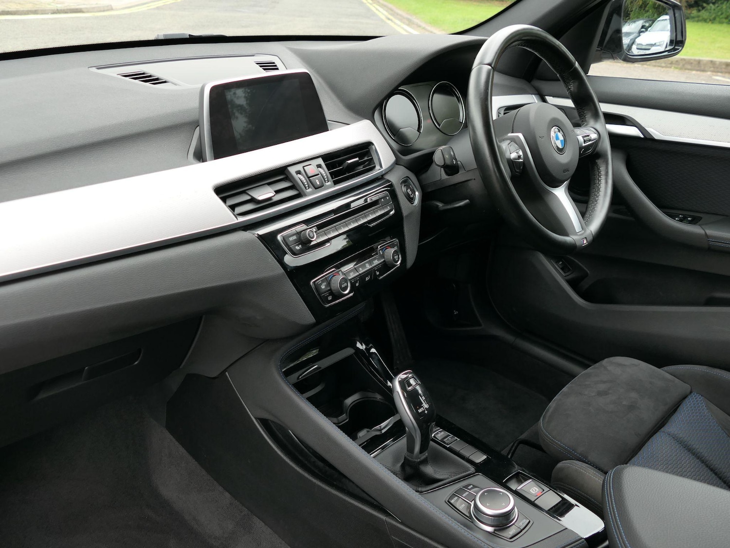 Used BMW X1 2019 for sale - 76360341: Photo 2