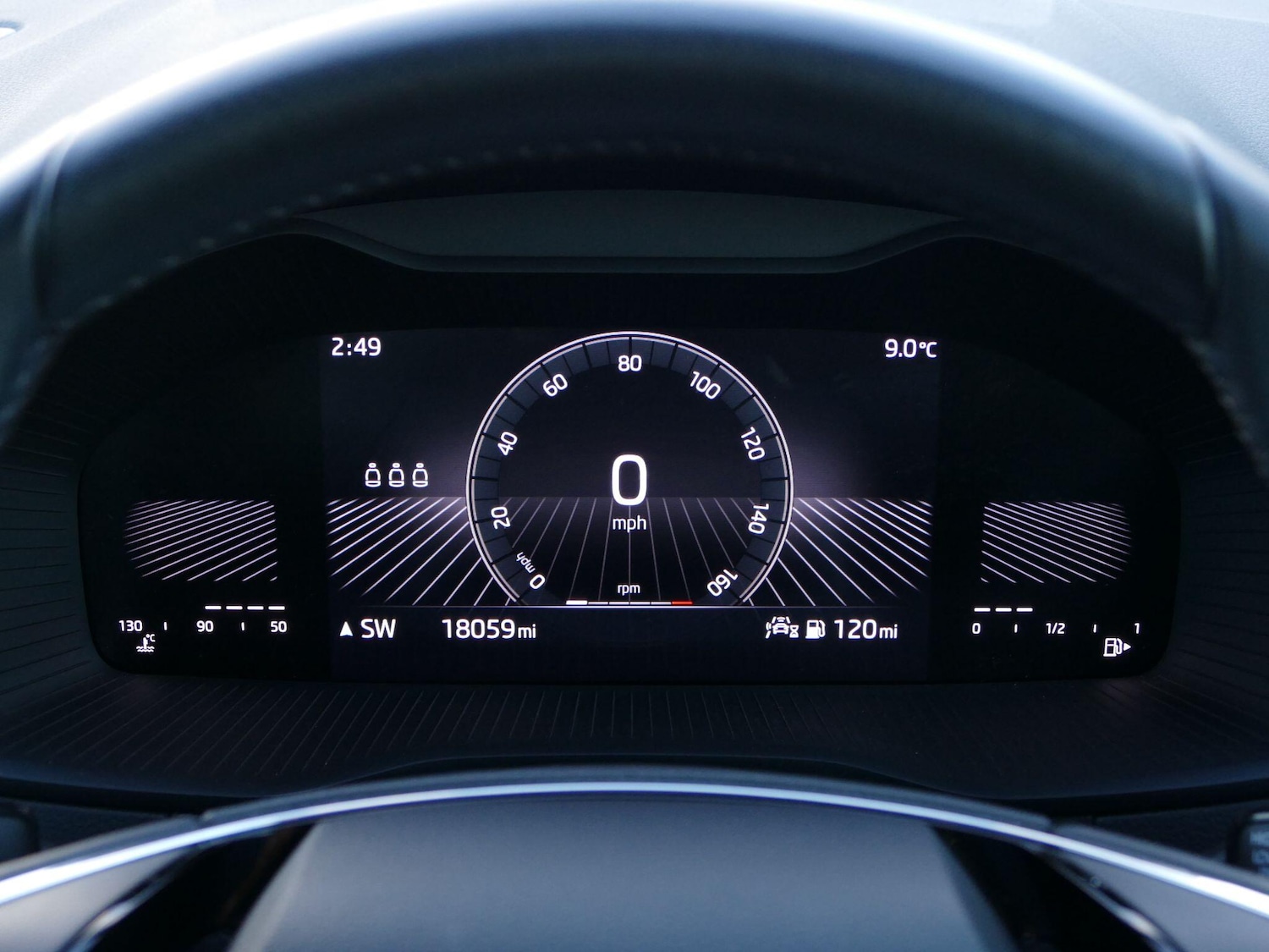 Used Skoda Karoq 2023 for sale - 76743452: Photo 11