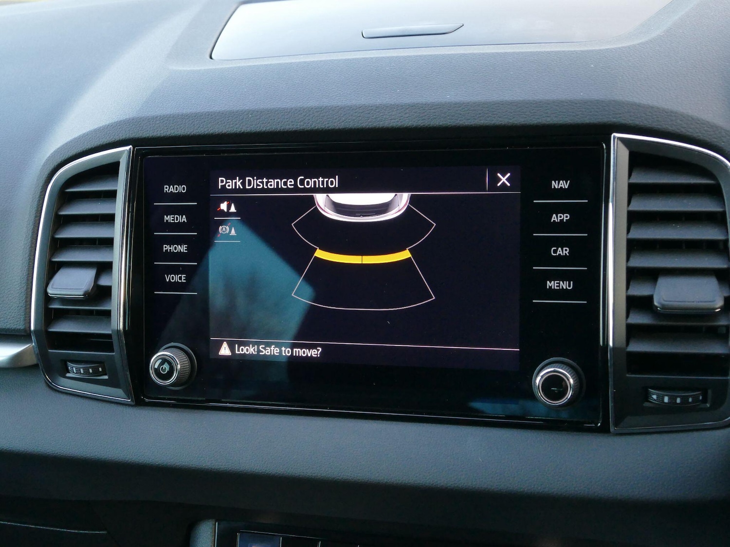 Used Skoda Karoq 2023 for sale - 76743452: Photo 21