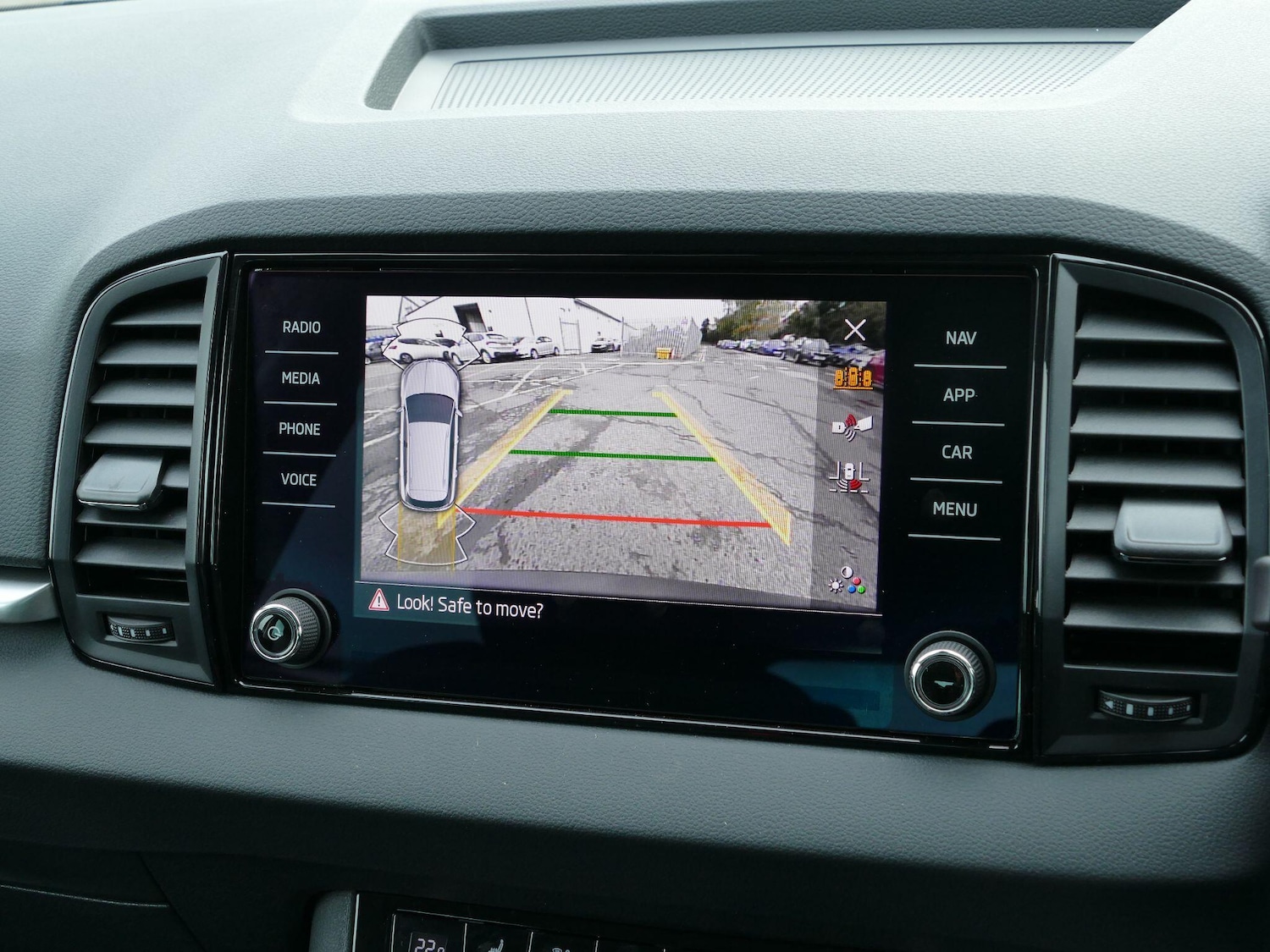 Used Skoda Karoq 2025 for sale - 76484690: Photo 18