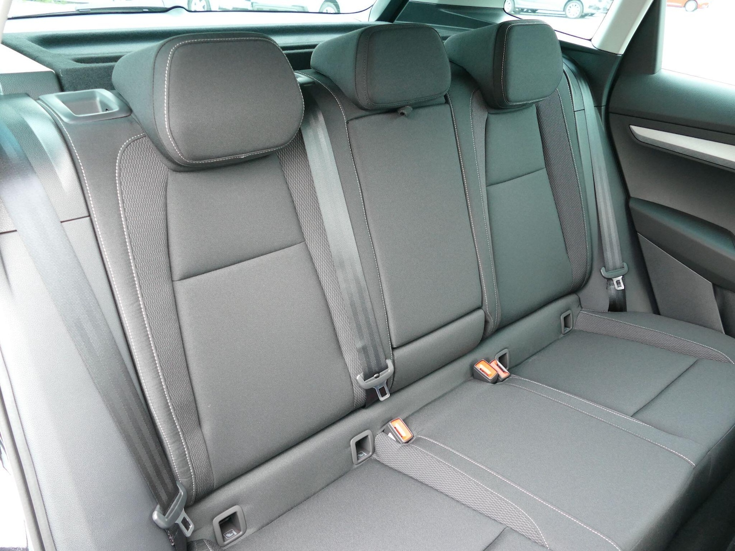 Used Skoda Karoq 2025 for sale - 76484690: Photo 9