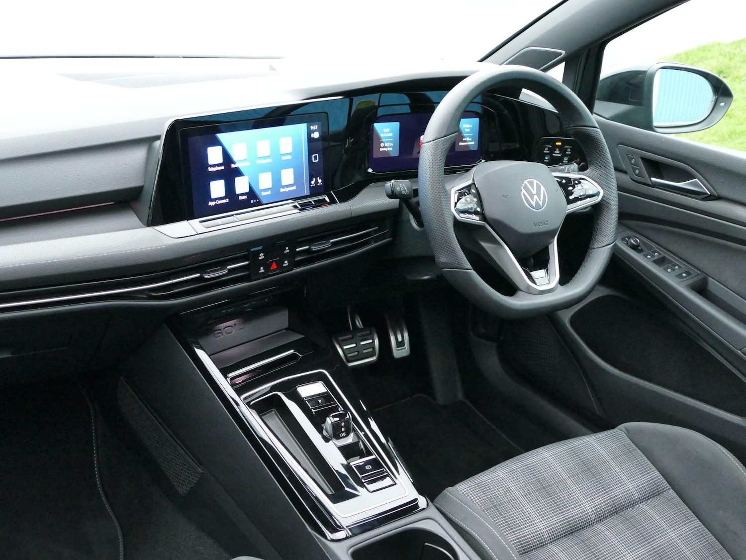 Used Volkswagen Golf 2024 for sale - 76997679: Photo 8