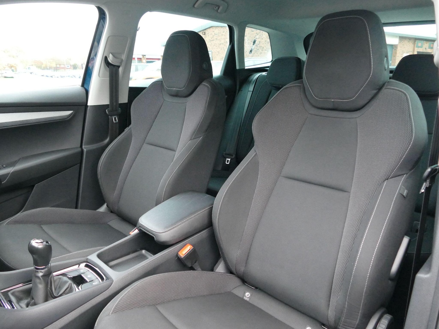 Used Skoda Karoq 2022 for sale - 76472632: Photo 11