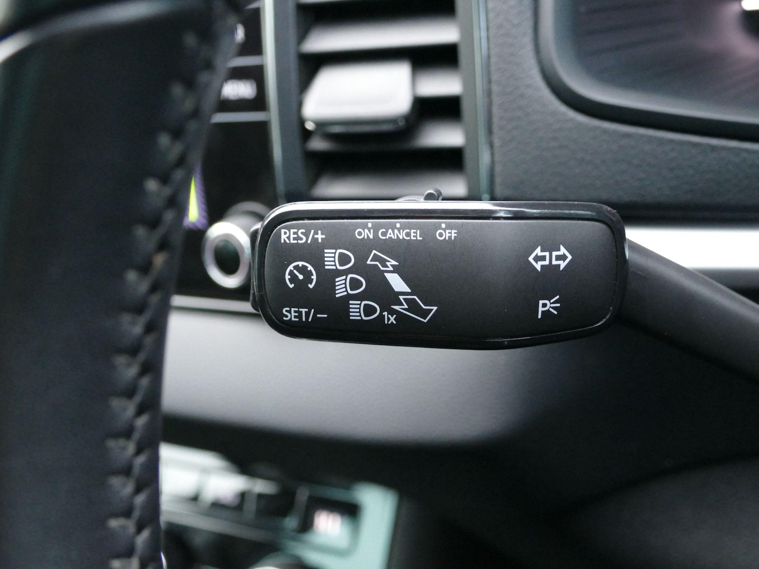 Used Skoda Karoq 2022 for sale - 76472632: Photo 23