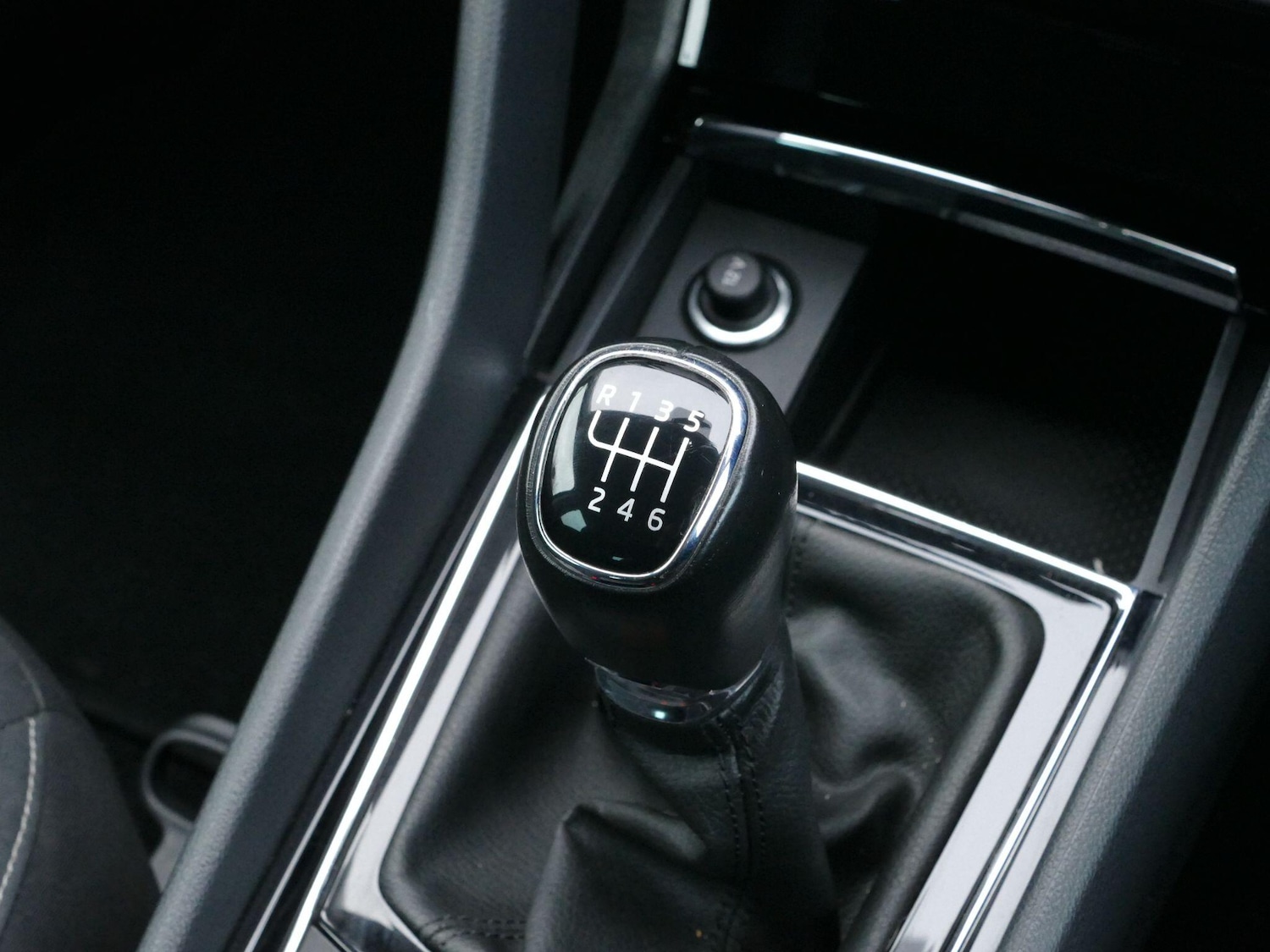 Used Skoda Karoq 2022 for sale - 76472632: Photo 27