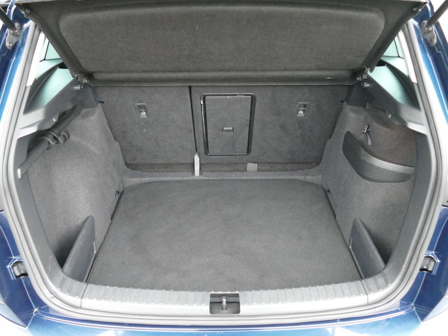 Used Skoda Karoq 2022 for sale - 76472632: Photo 30