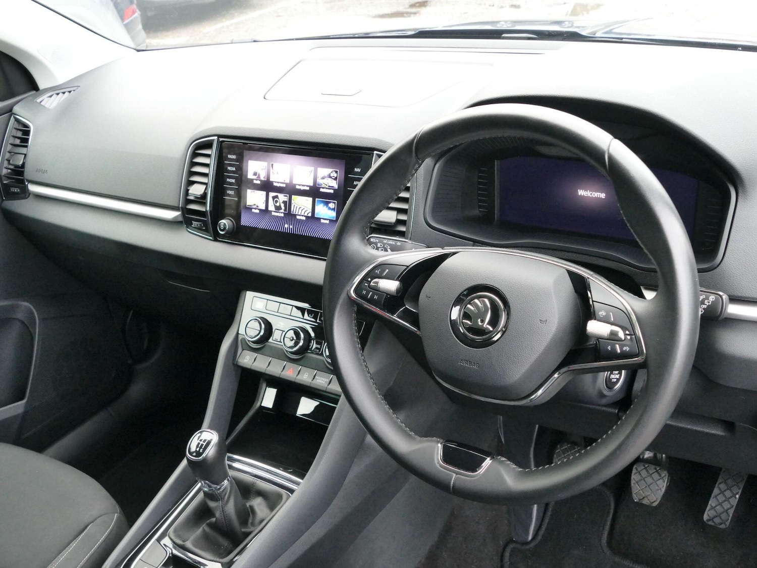 Used Skoda Karoq 2022 for sale - 76472632: Photo 8