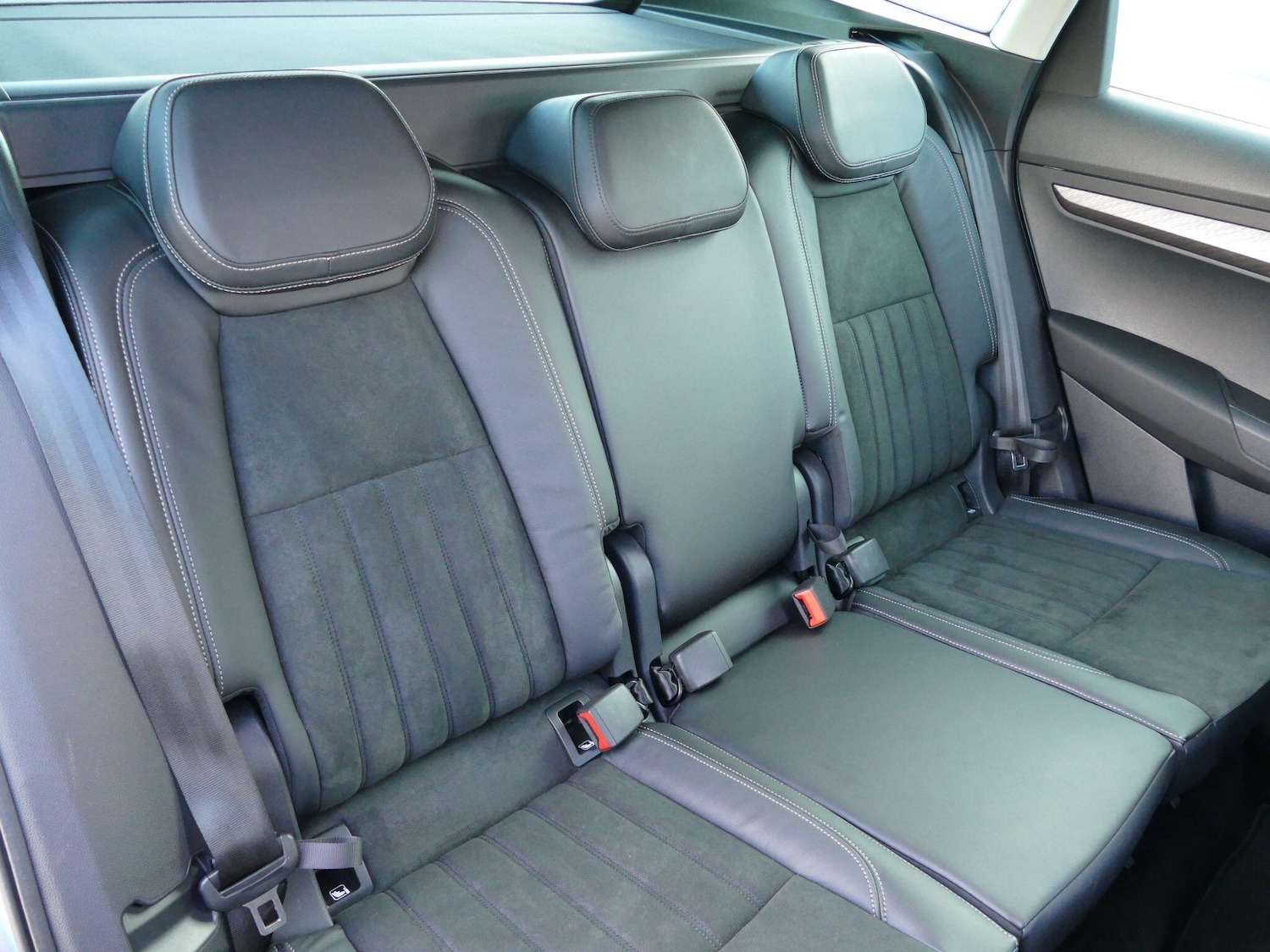 Used Skoda Karoq 2024 for sale - 76912897: Photo 11