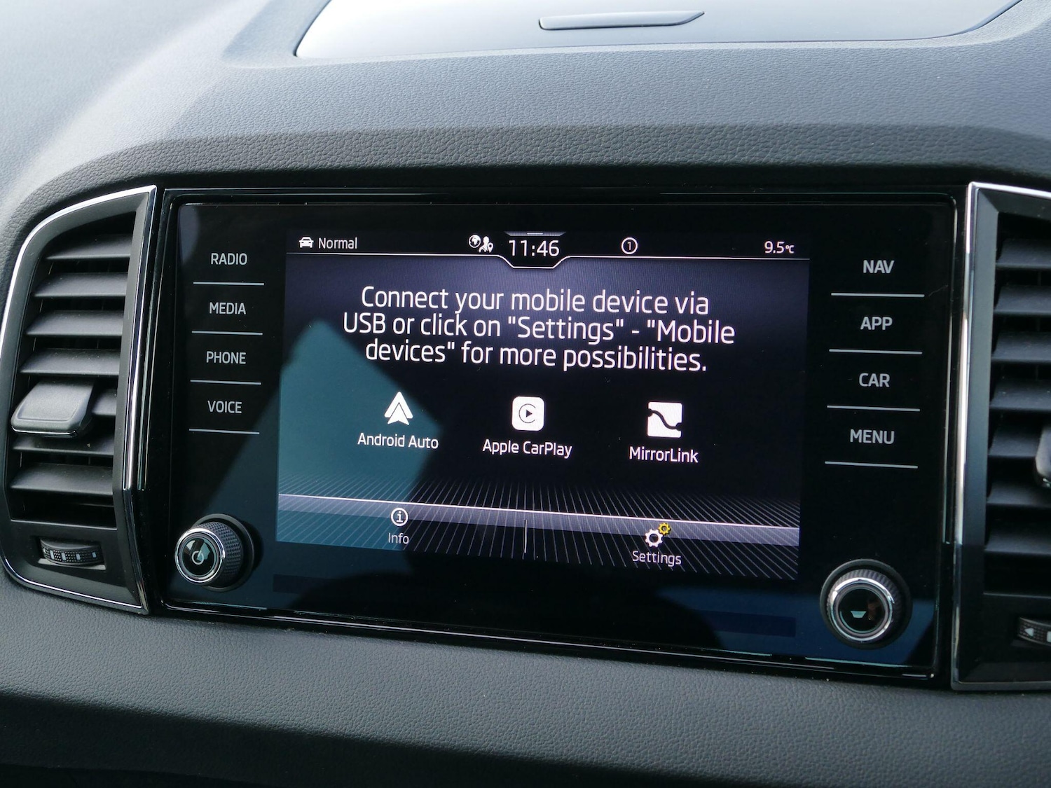 Used Skoda Karoq 2024 for sale - 76912897: Photo 23