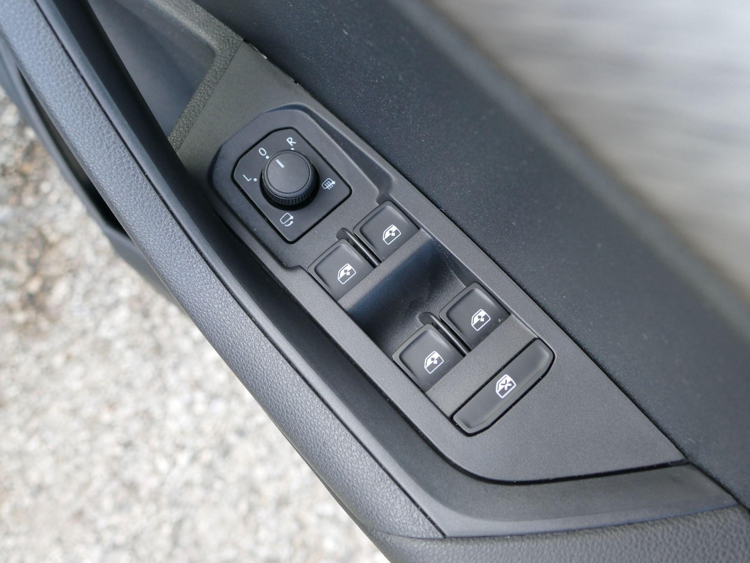 Used Skoda Karoq 2024 for sale - 76912897: Photo 27