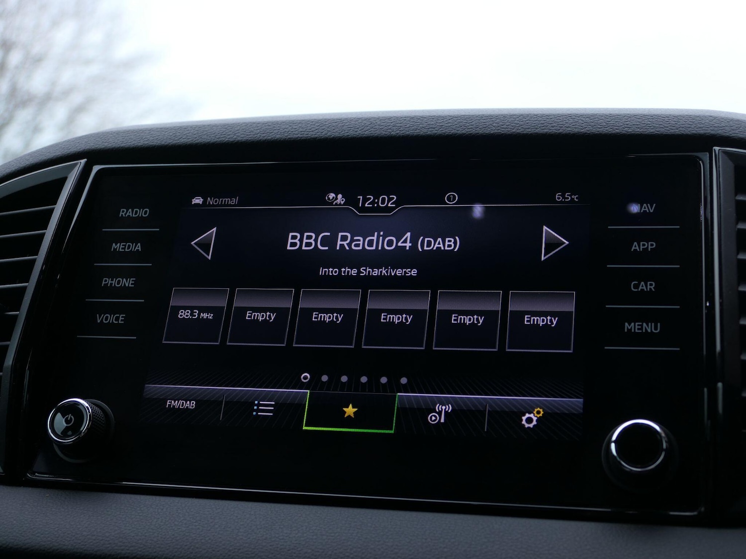 Used Skoda Karoq 2022 for sale - 77074350: Photo 27