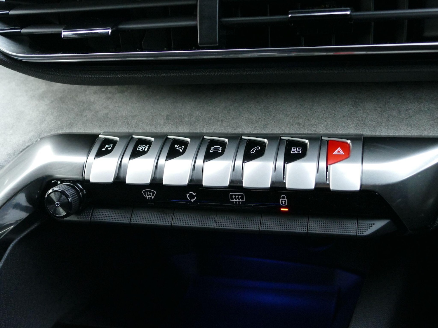 Used Peugeot 3008 2023 for sale - 77174817: Photo 28