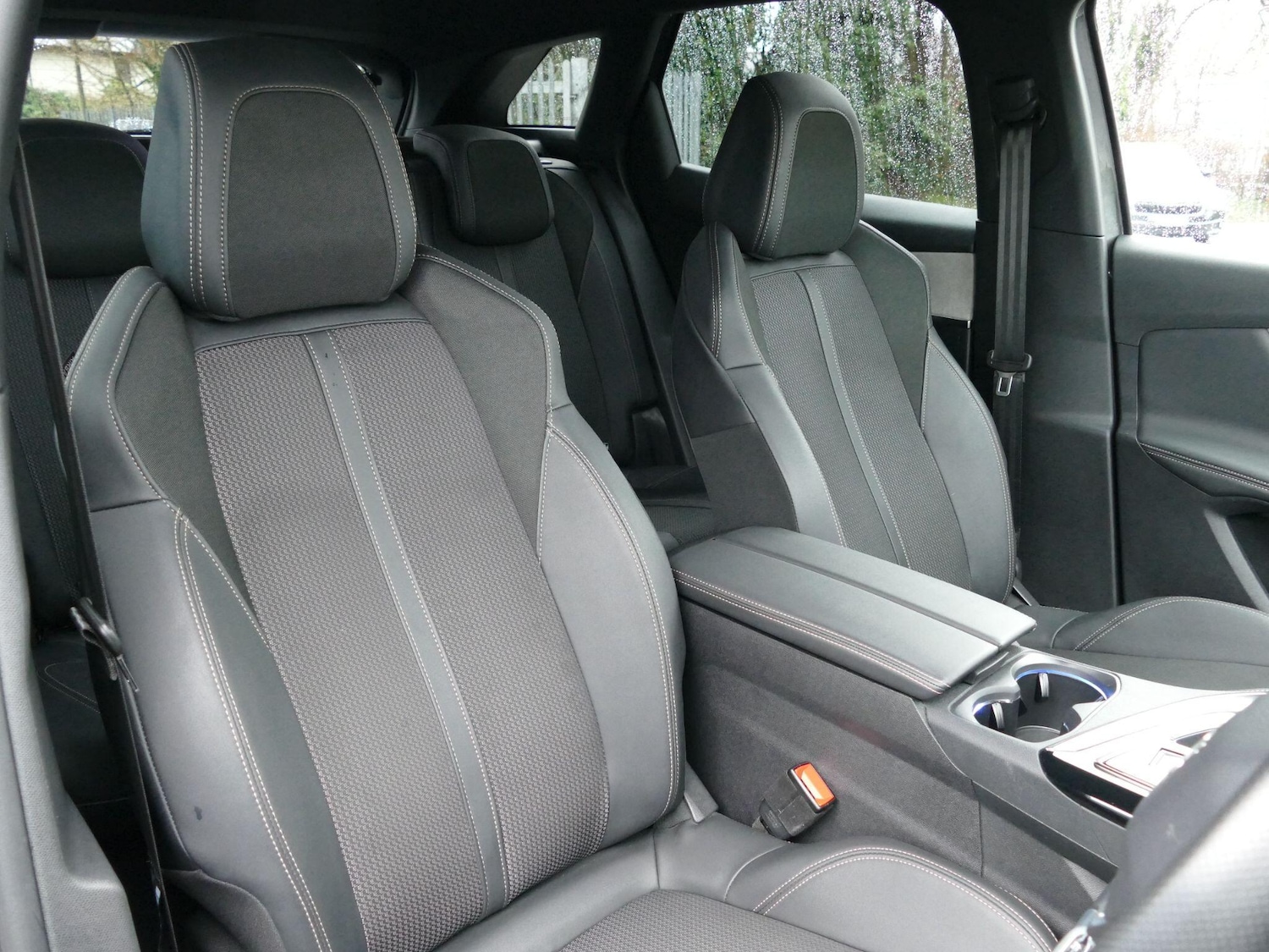 Used Peugeot 3008 2023 for sale - 77174817: Photo 4