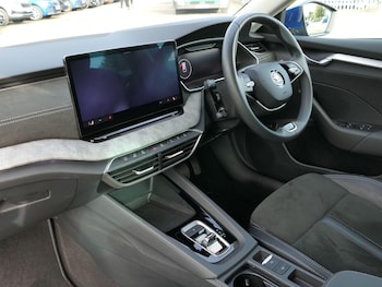 Used Skoda Octavia 2025 for sale - 76360681: Photo