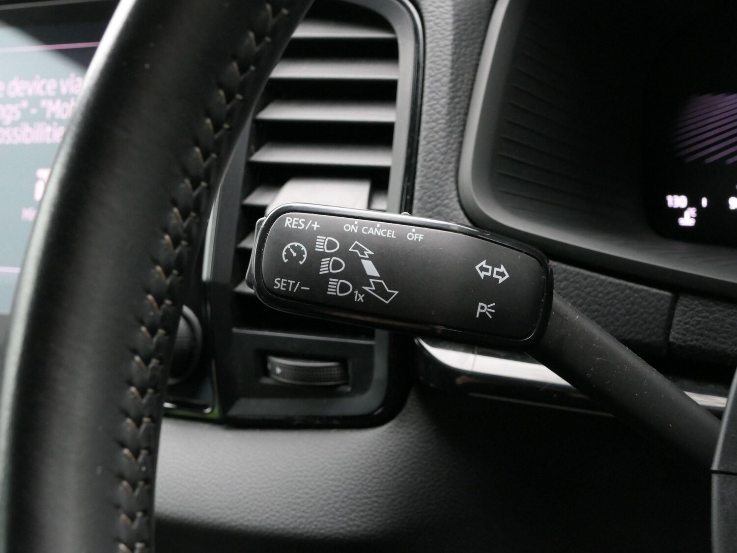 Used Skoda Karoq 2023 for sale - 76561767: Photo 32