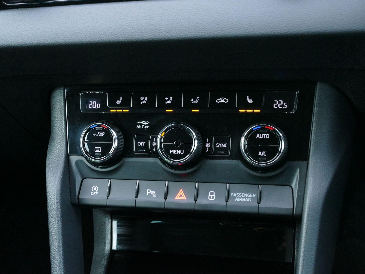 Used Skoda Karoq 2019 for sale - 76701971: Photo 26