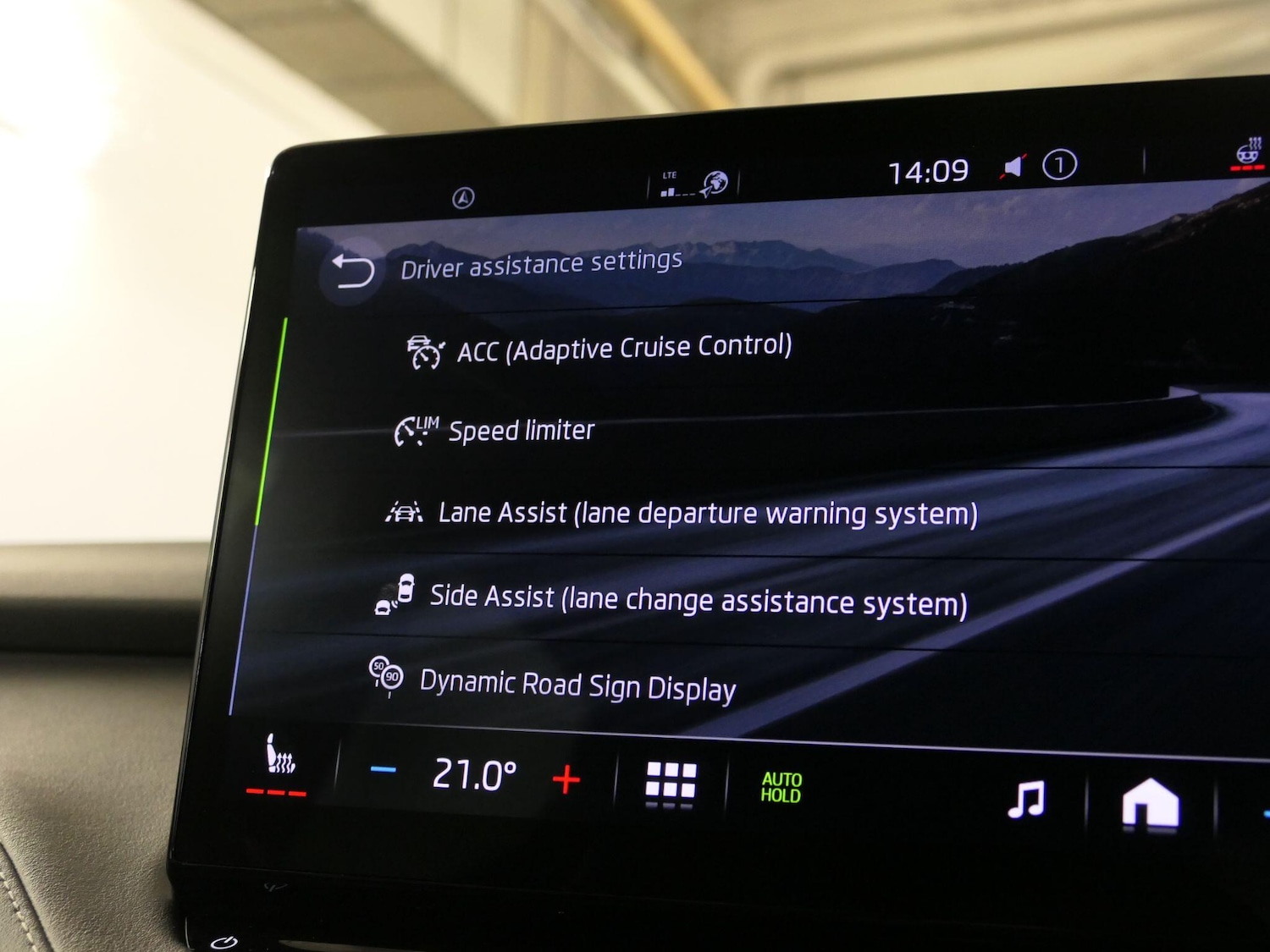 Used Skoda Enyaq 2023 for sale - 76584587: Photo 21