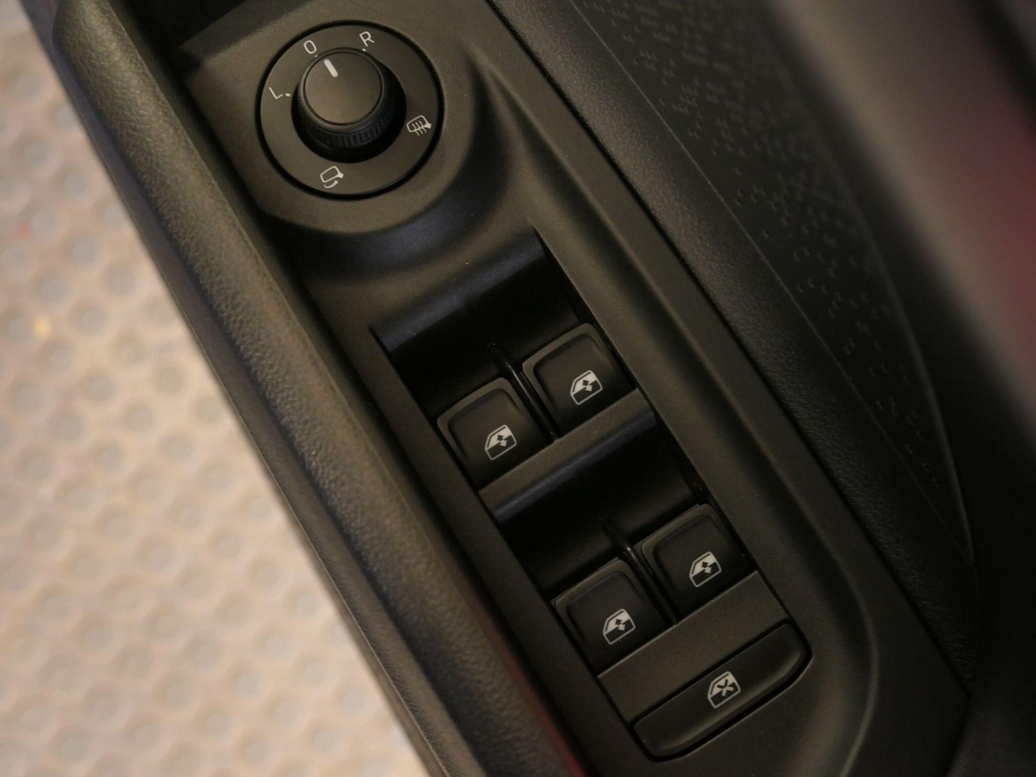 Used Skoda Enyaq 2023 for sale - 76584587: Photo 32