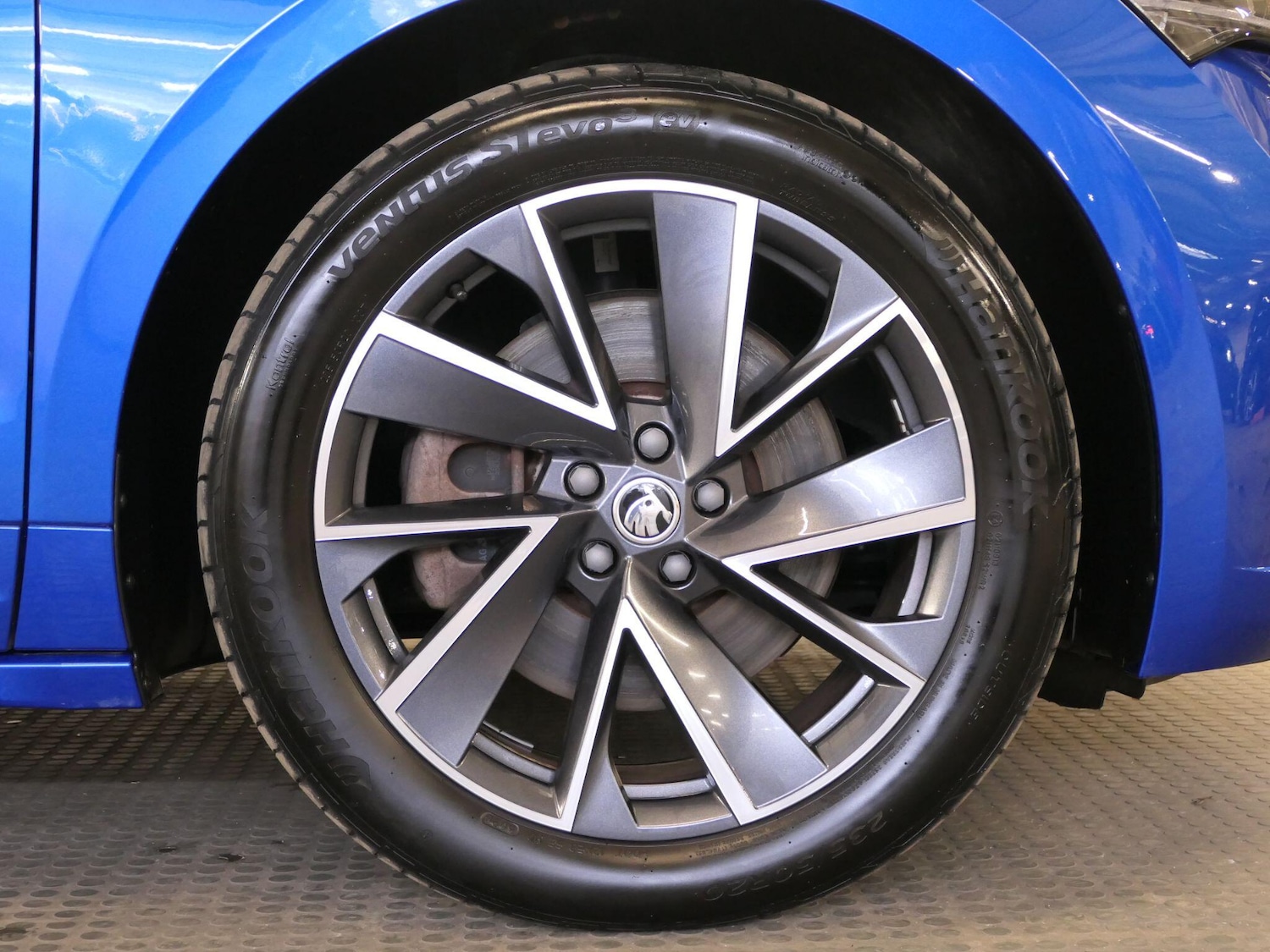 Used Skoda Enyaq 2023 for sale - 76584587: Photo 33