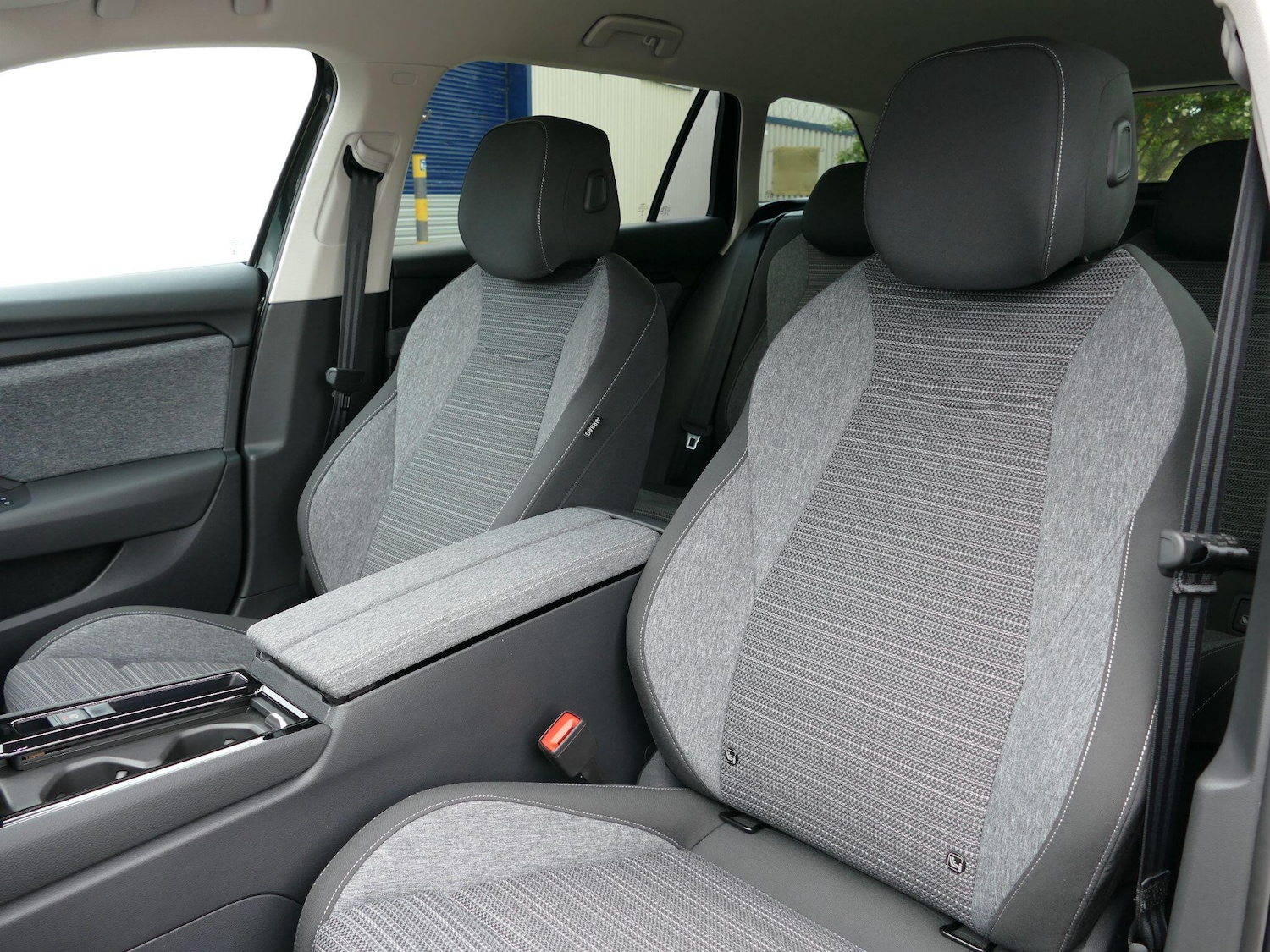 Used Skoda Superb 2024 for sale - 76361424: Photo 10